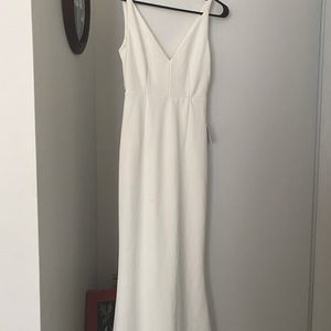 Brand NEW white dress!!